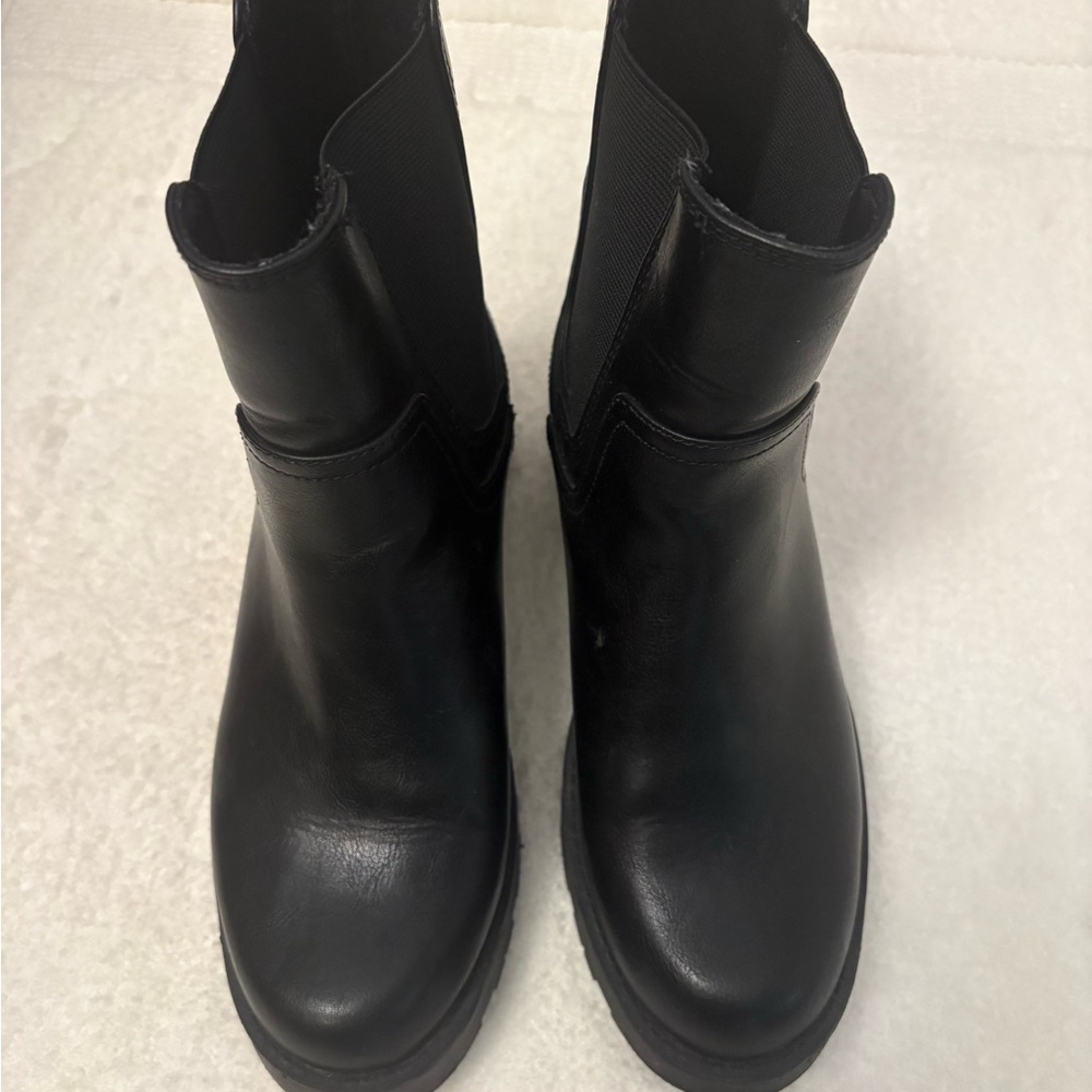 Old Navy Black Ankle Booties